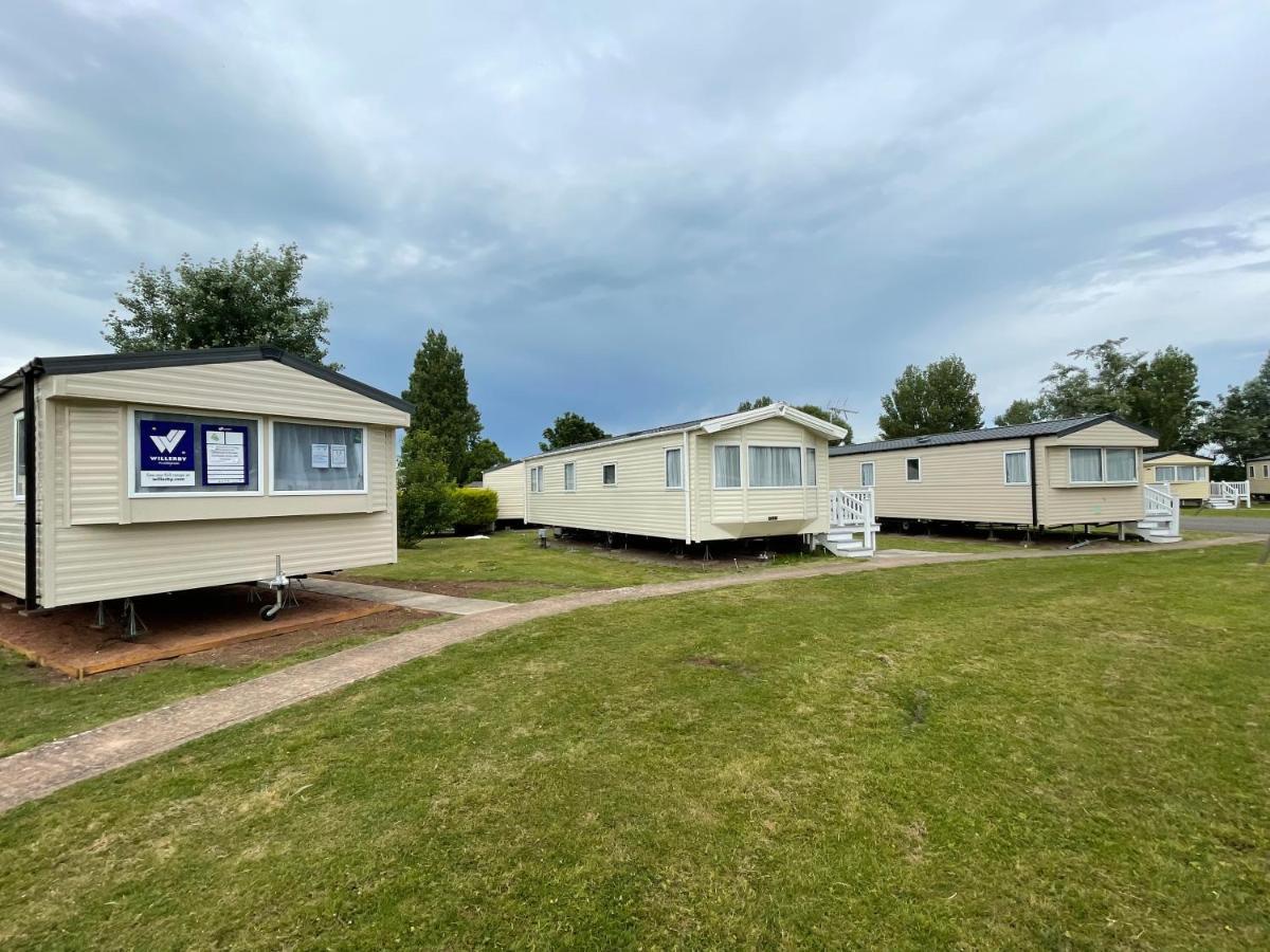 Tidal caravan Minehead Exterior foto